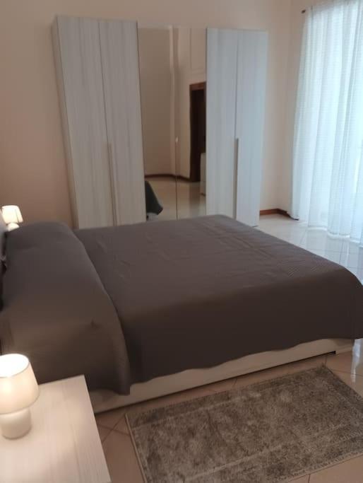 A Casa Di Laura Apartment Наполи Екстериор снимка
