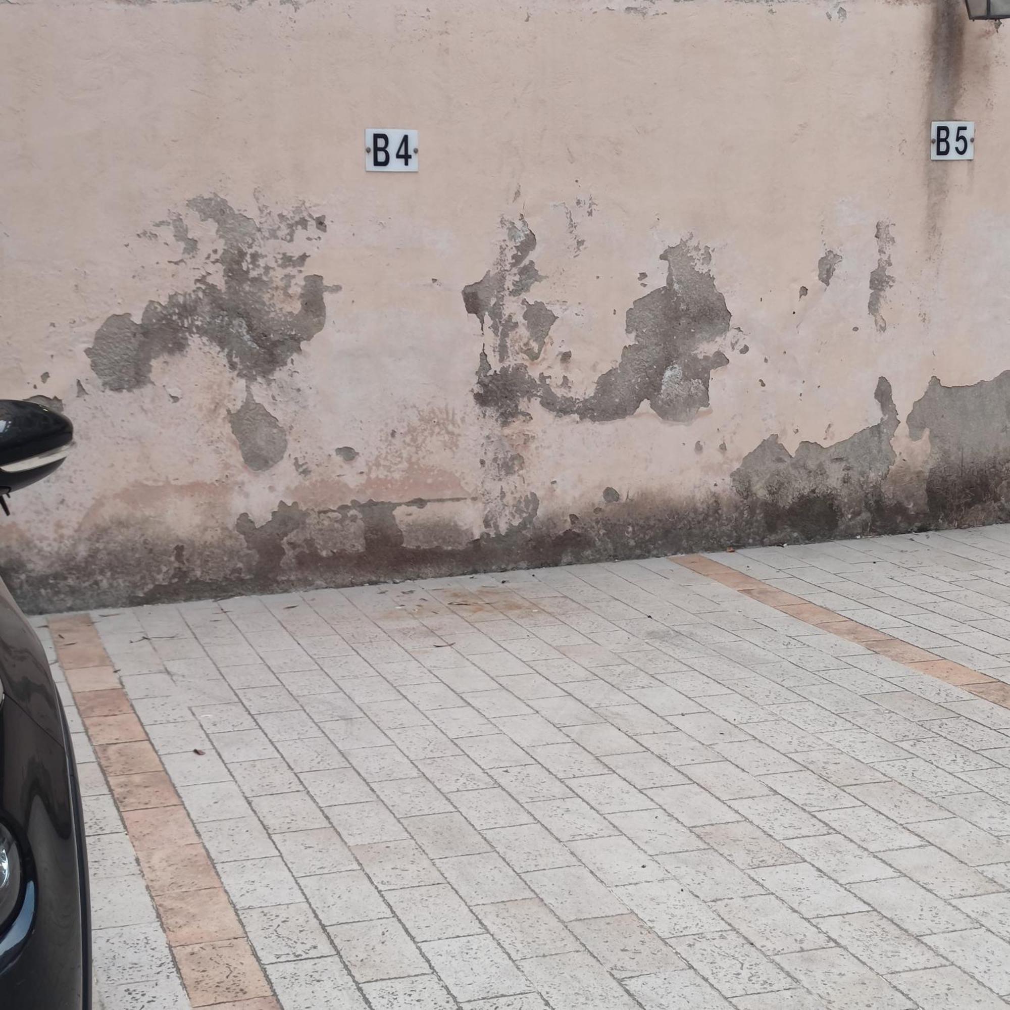 A Casa Di Laura Apartment Наполи Екстериор снимка